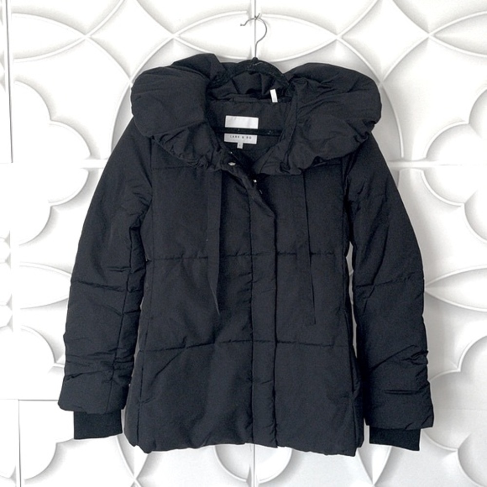 NEW Lark & Ro Women's Short Shawl Pillow Collar Puffer Jacket.  S.   99
